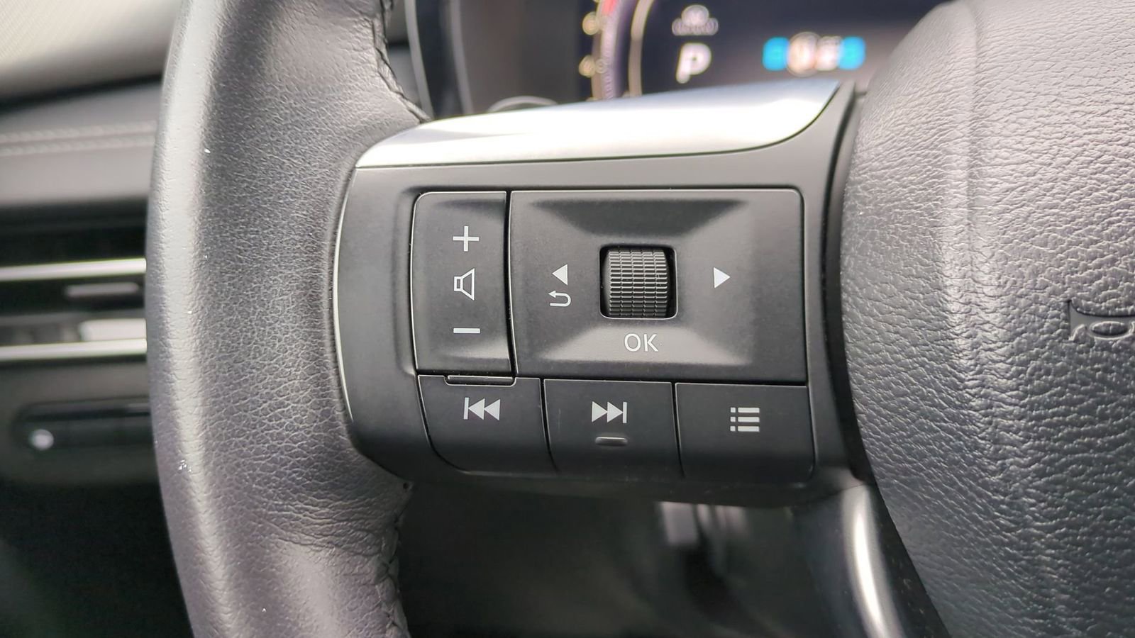 Used 2023 INFINITI QX60 Luxe image 22