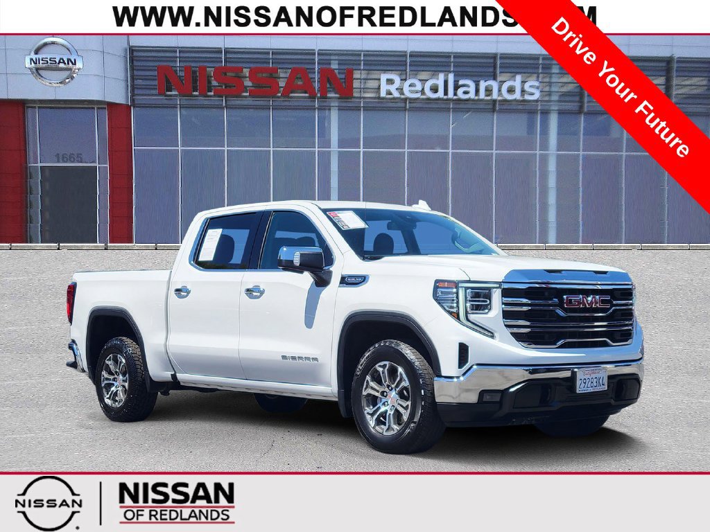 Used 2026 GMC Sierra 1500 SLT RWD image 1