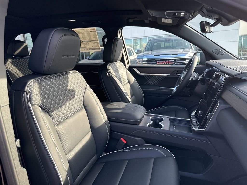 New 2026 GMC Acadia Denali w/ Super Cruise Package image 26