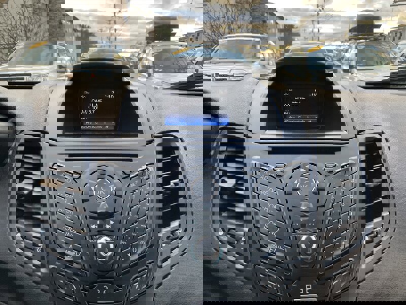 Used 2019 Ford Fiesta SE image 19