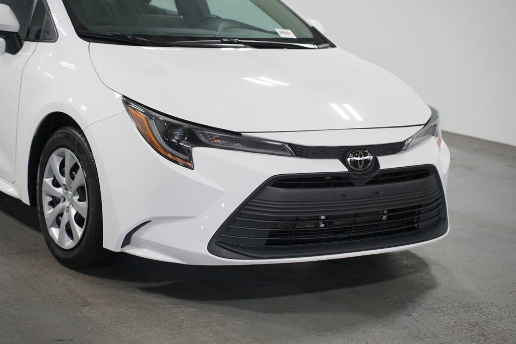 Certified 2023 Toyota Corolla LE image 4