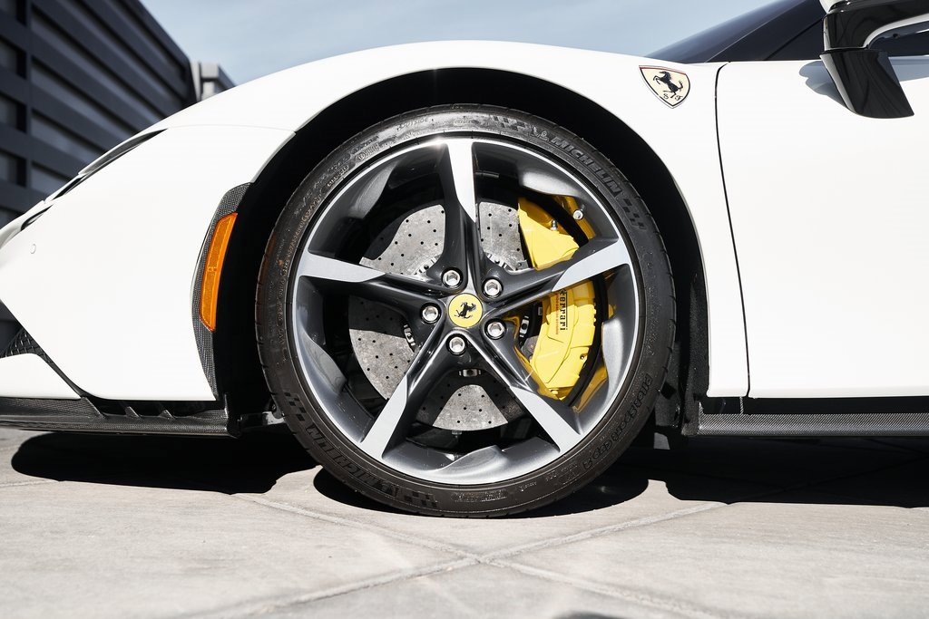Used 2023 Ferrari SF90 Stradale image 3