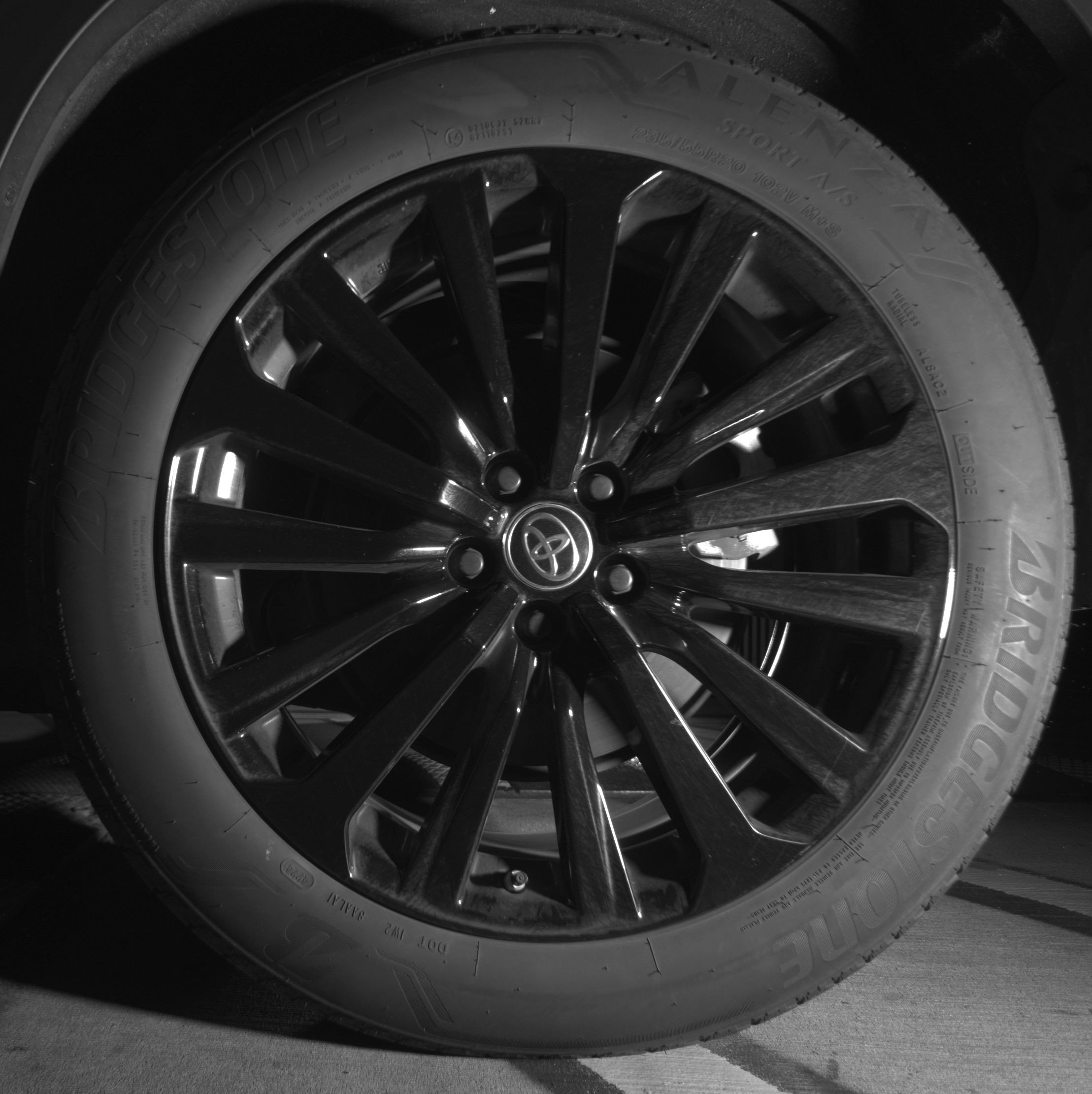 Used 2025 Toyota Highlander XSE image 14