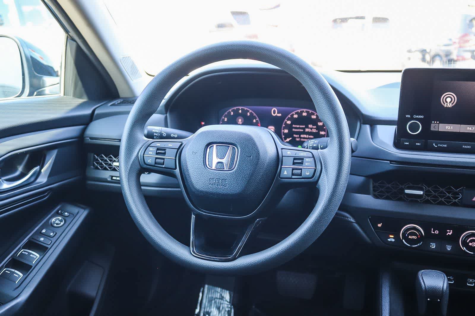 Used 2025 Honda Accord SE image 15