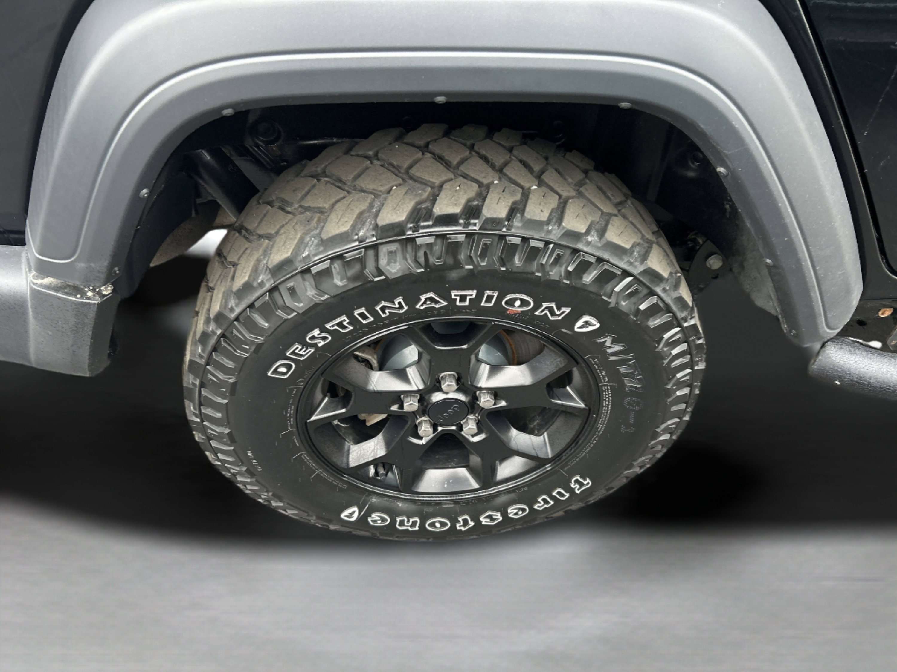 Used 2023 Jeep Wrangler Willys image 8