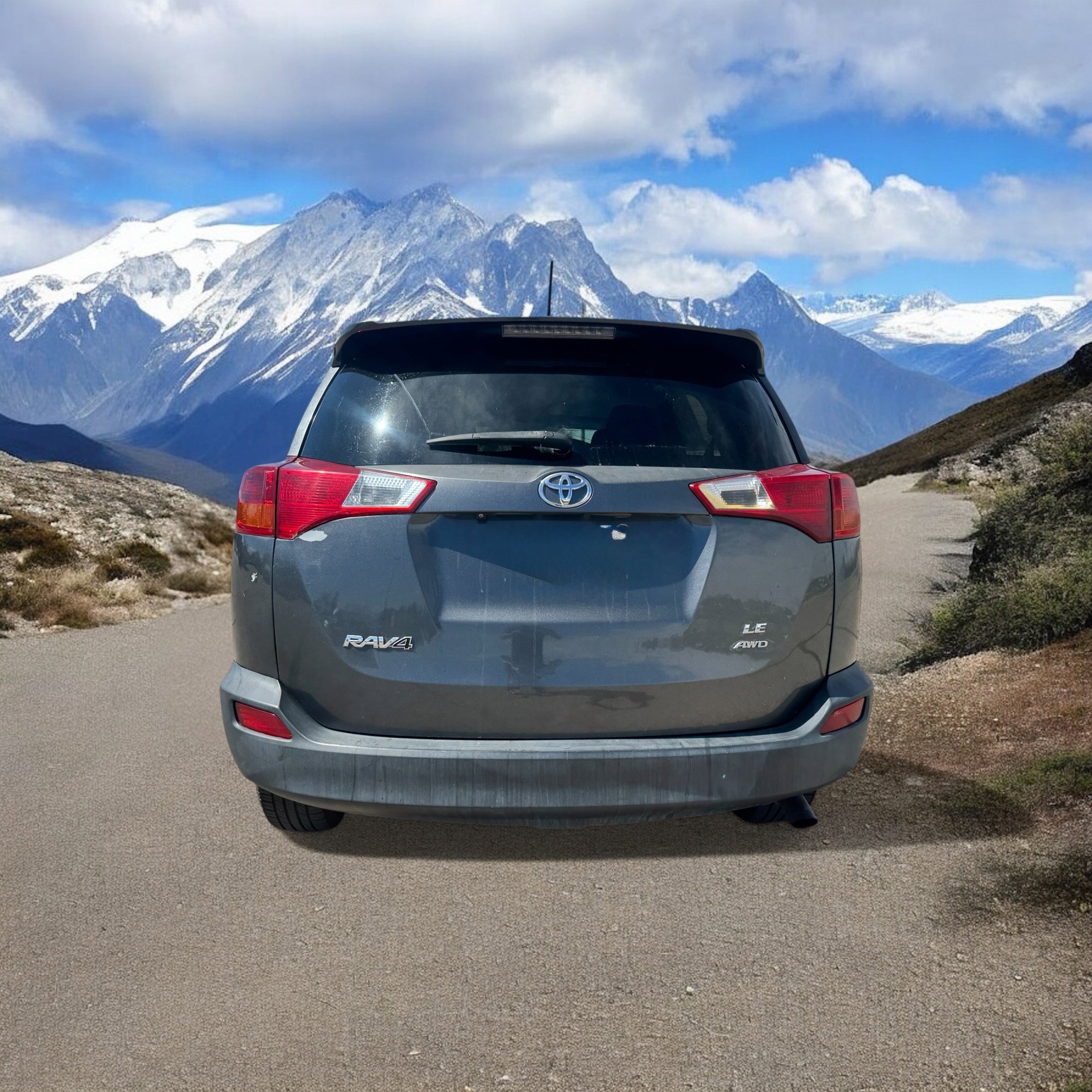 Used 2013 Toyota RAV4 LE image 4