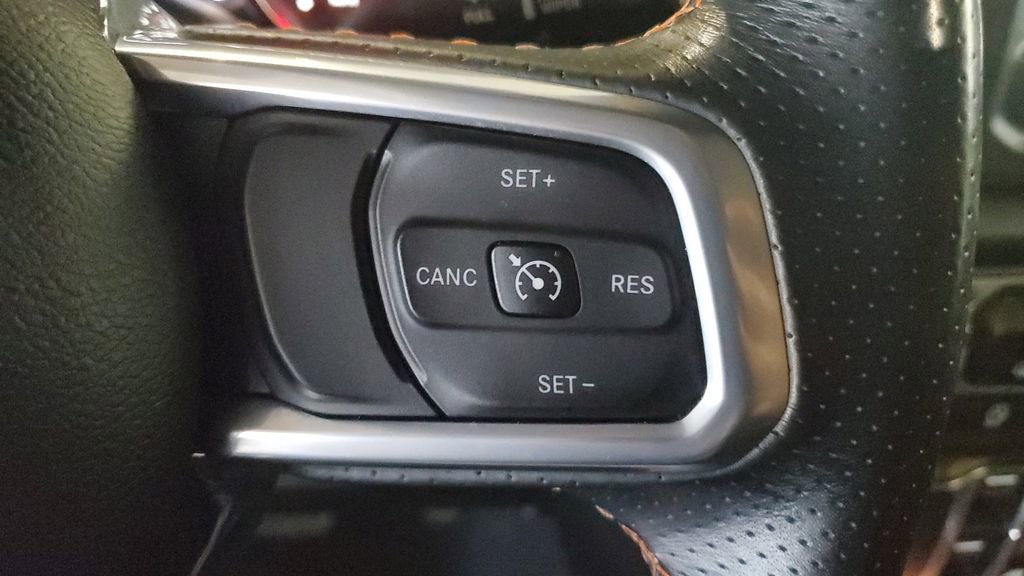 Used 2021 Jeep Gladiator Mojave w/ Trailer Tow Package image 29