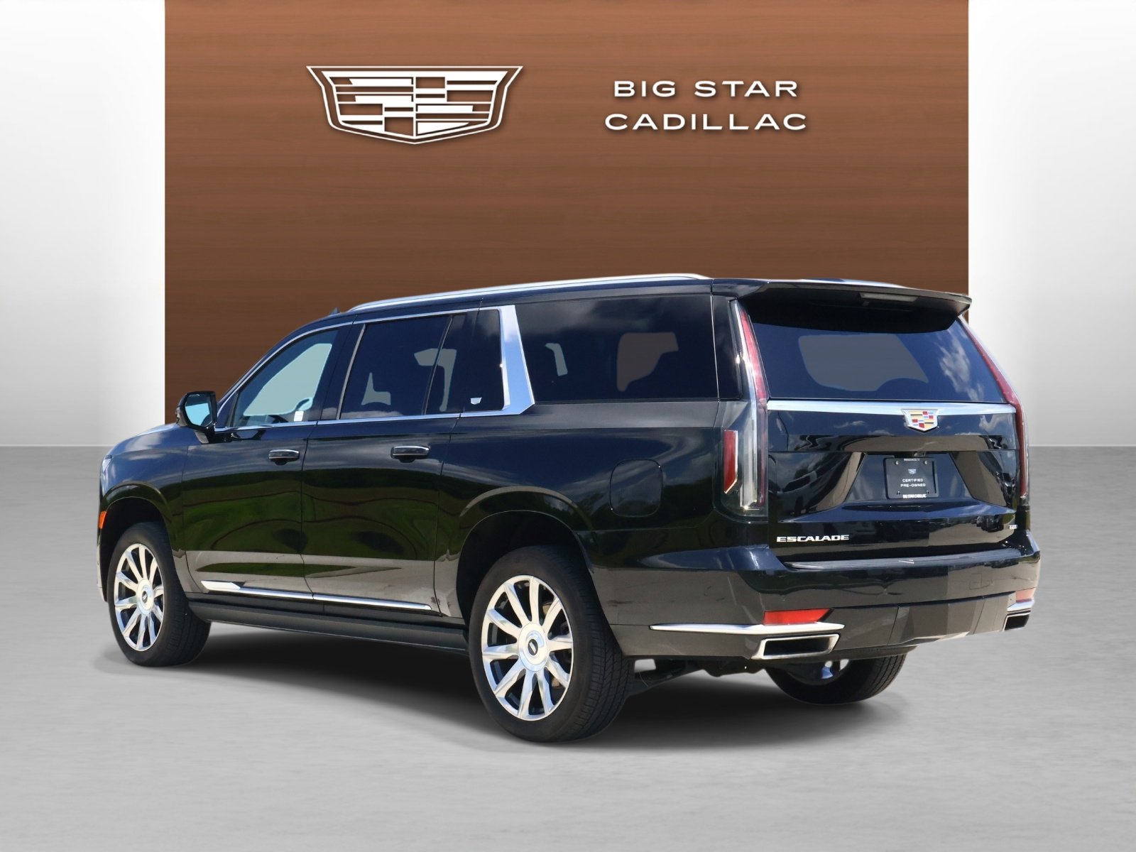 Used 2024 Cadillac Escalade ESV Premium Luxury Platinum AWD/4WD image 3