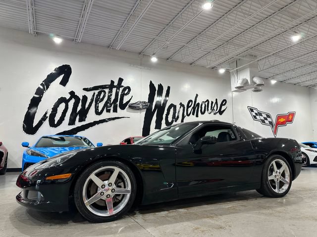 Used 2005 Chevrolet Corvette Coupe w/ Preferred Equipment Group RWD image 24
