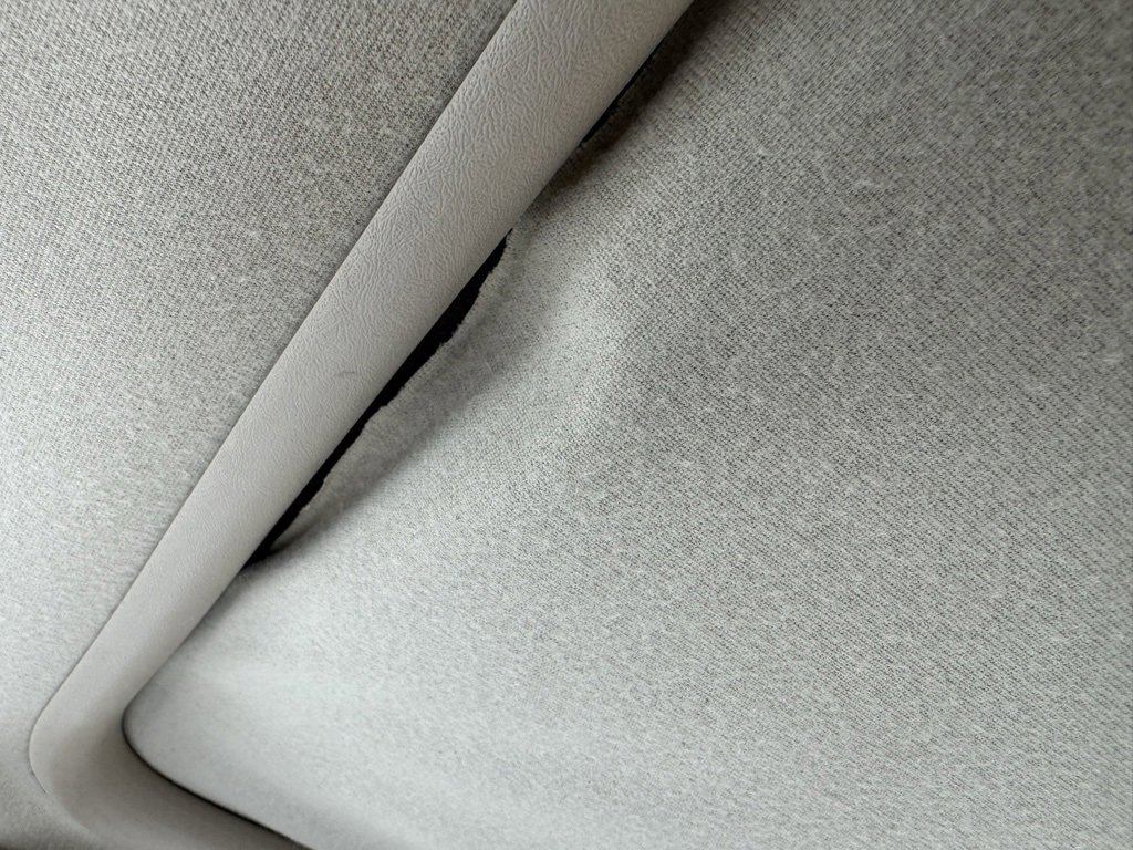 Used 2005 Chevrolet Avalanche Z71 w/ Sun And Sound Package image 28