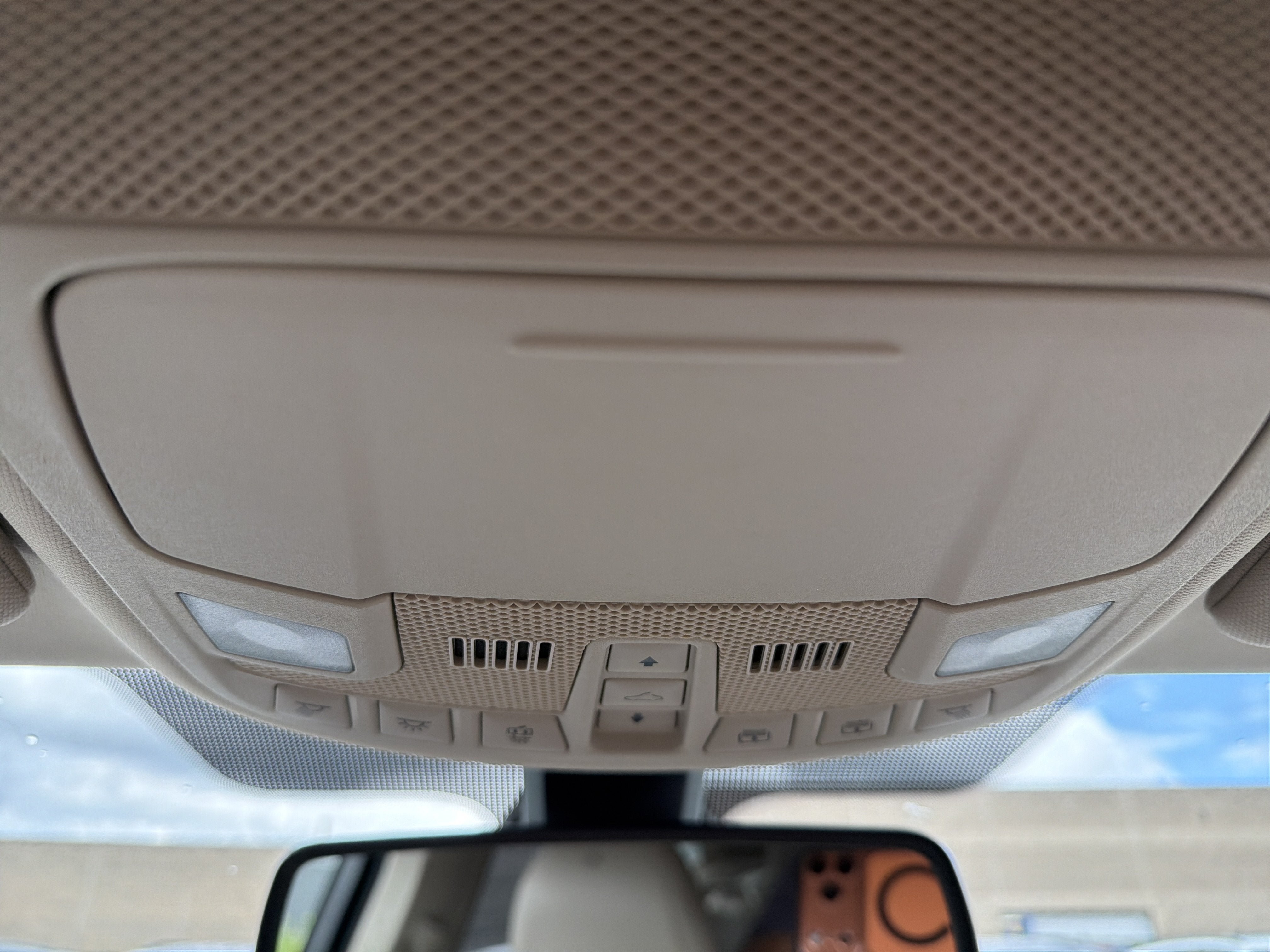Used 2019 Lincoln MKC Select w/ Select Plus Package AWD/4WD image 20