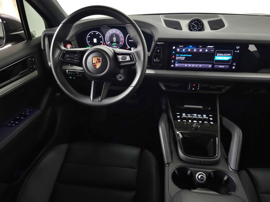 Used 2025 Porsche Cayenne E-Hybrid AWD/4WD image 20