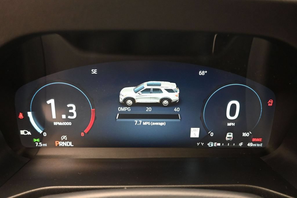 New 2026 Ford Explorer Active RWD image 12