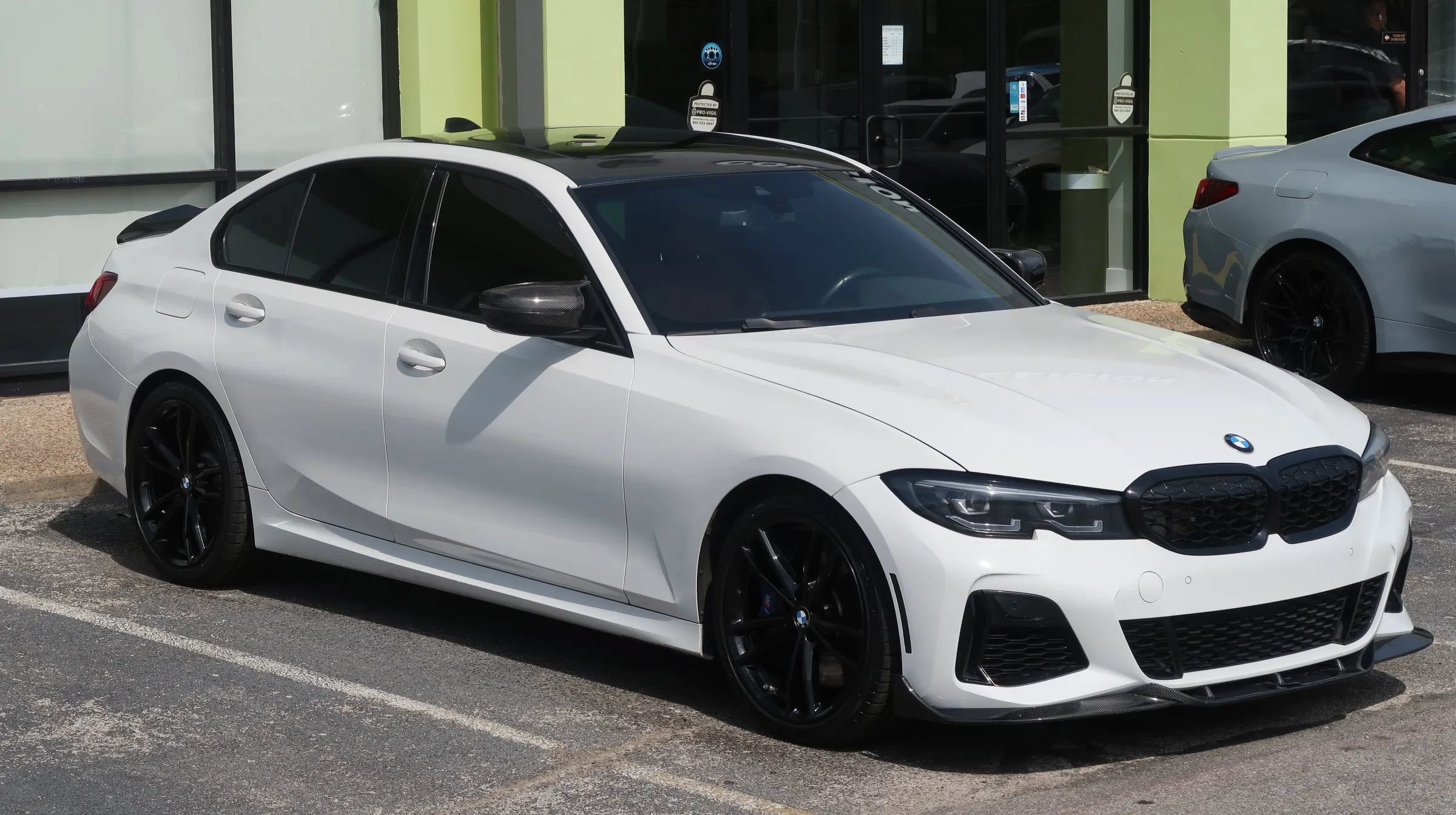 Used 2022 BMW M340i RWD image 5