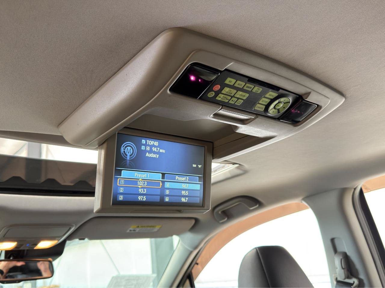 Used 2016 Honda Pilot Touring image 24