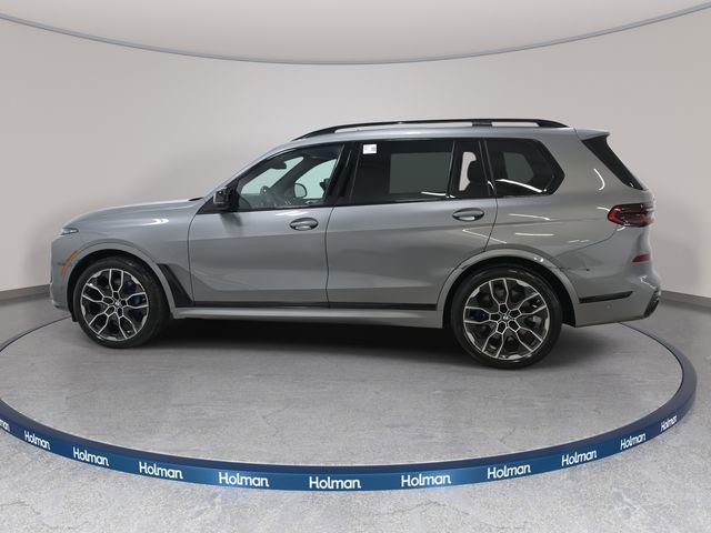 Used 2024 BMW X7 M60i w/ Executive Package image 9