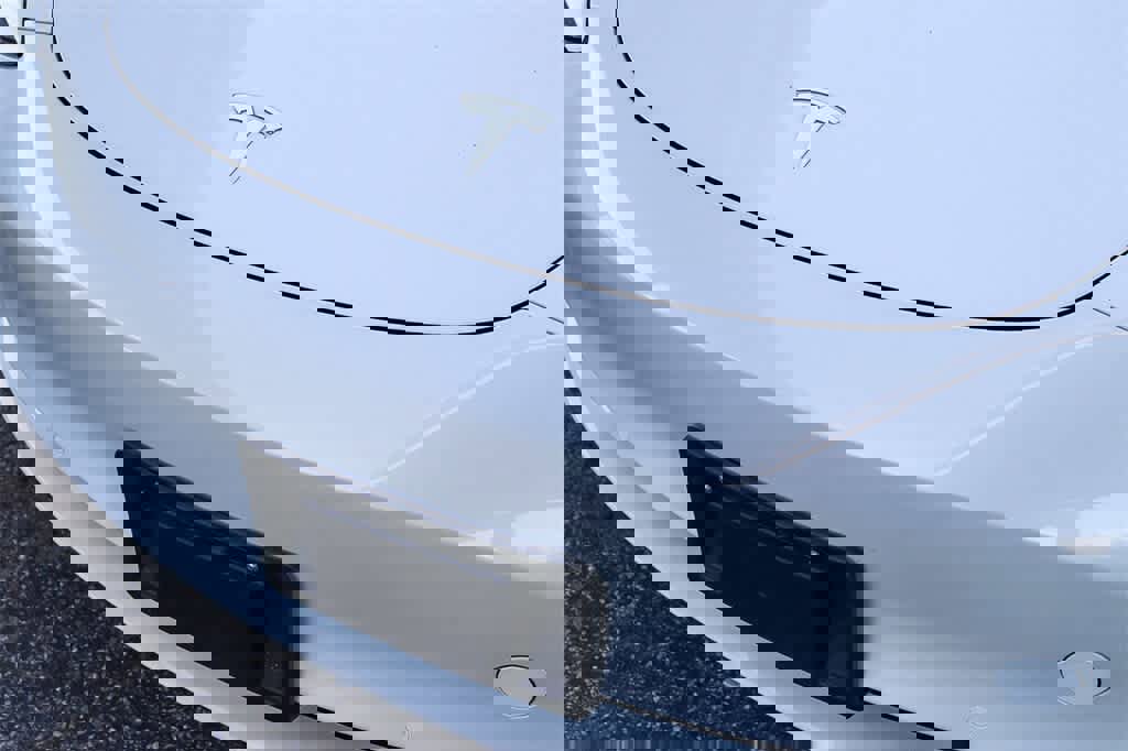 Used 2021 Tesla Model 3 Standard Range Plus image 8