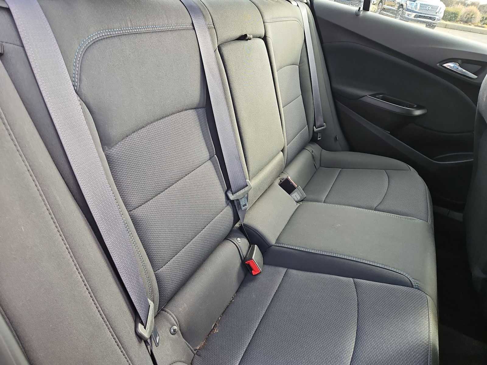 Used 2017 Chevrolet Cruze LT w/ Convenience Package image 19