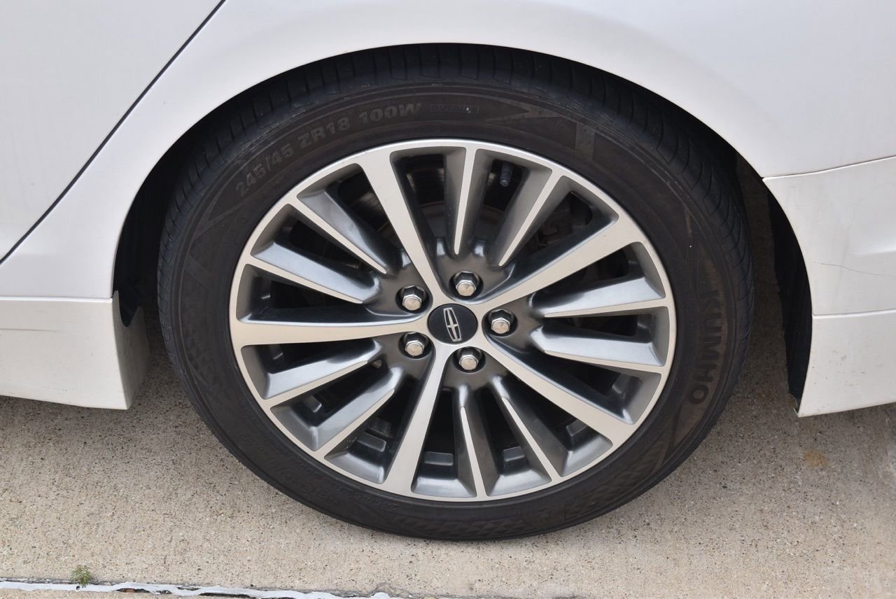 Used 2019 Lincoln MKZ Premiere image 13