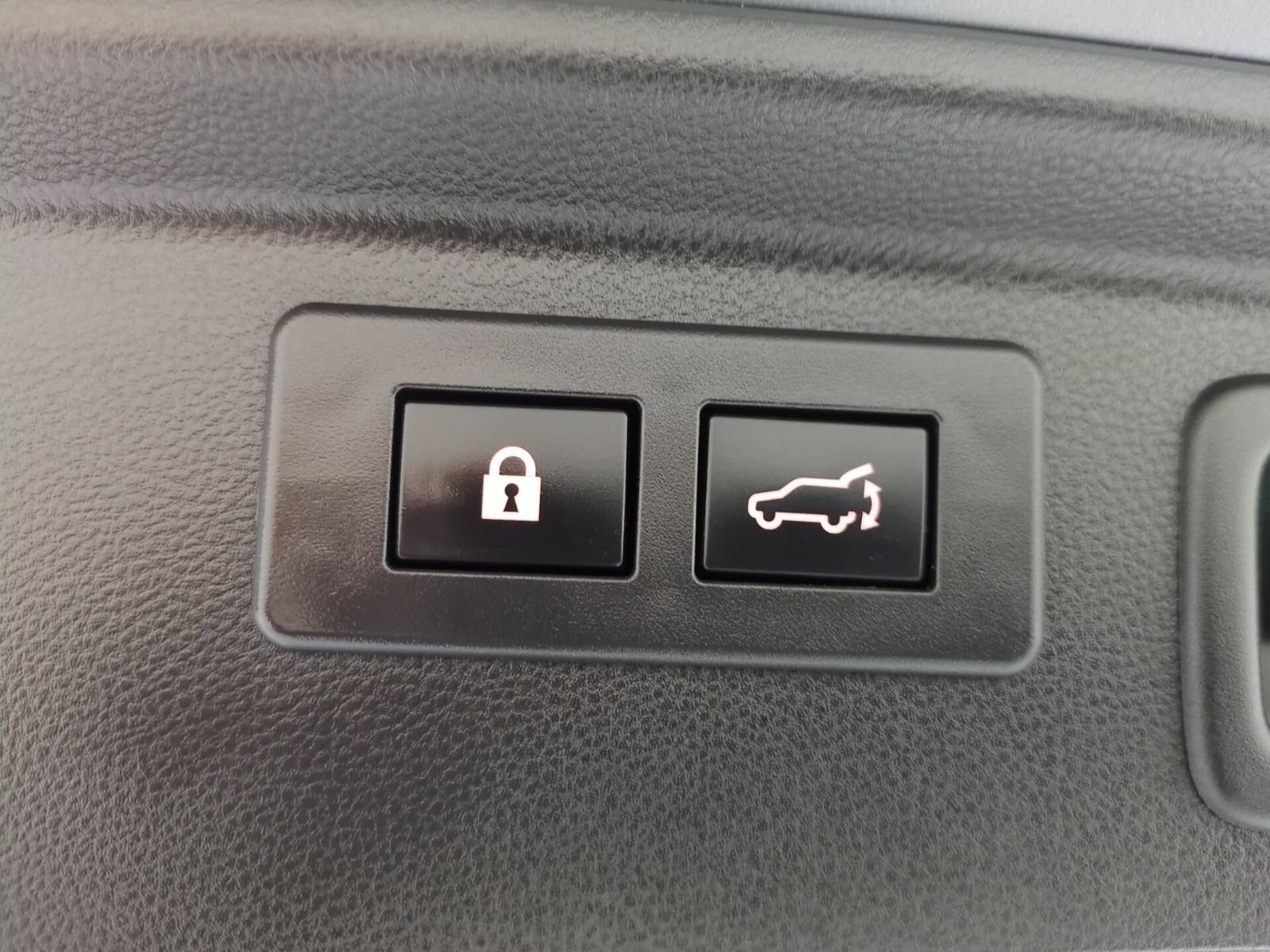 Certified 2024 Subaru Forester Premium AWD/4WD image 14