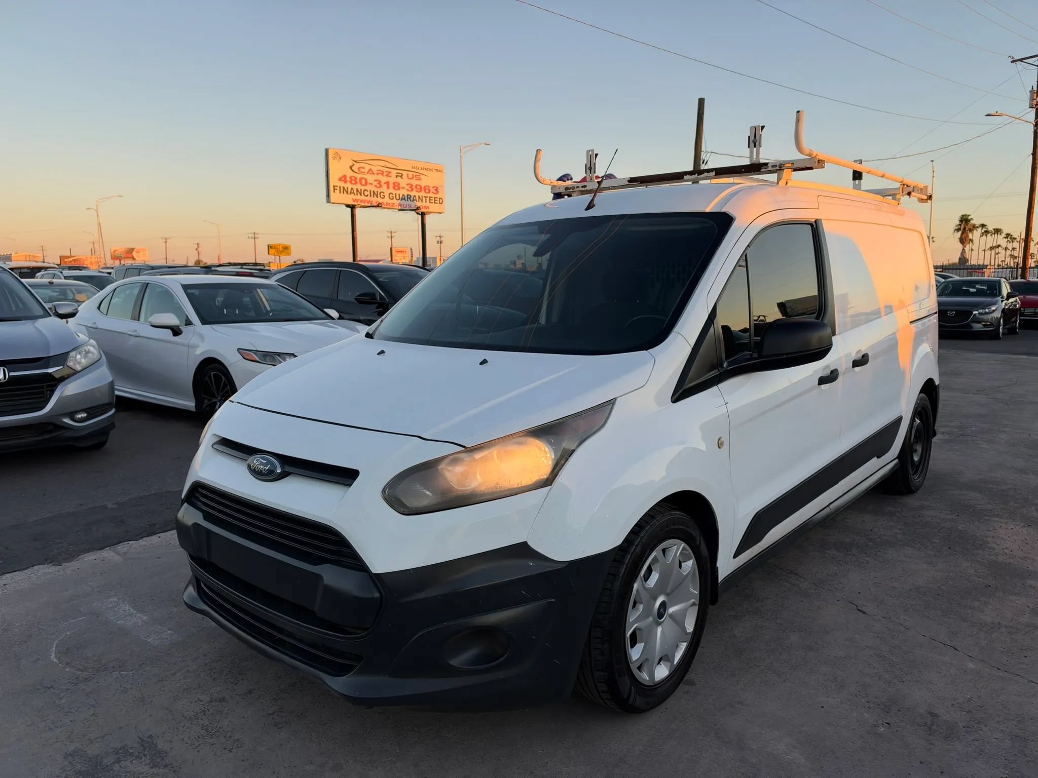 Used 2018 Ford Transit Connect XL FWD image 3