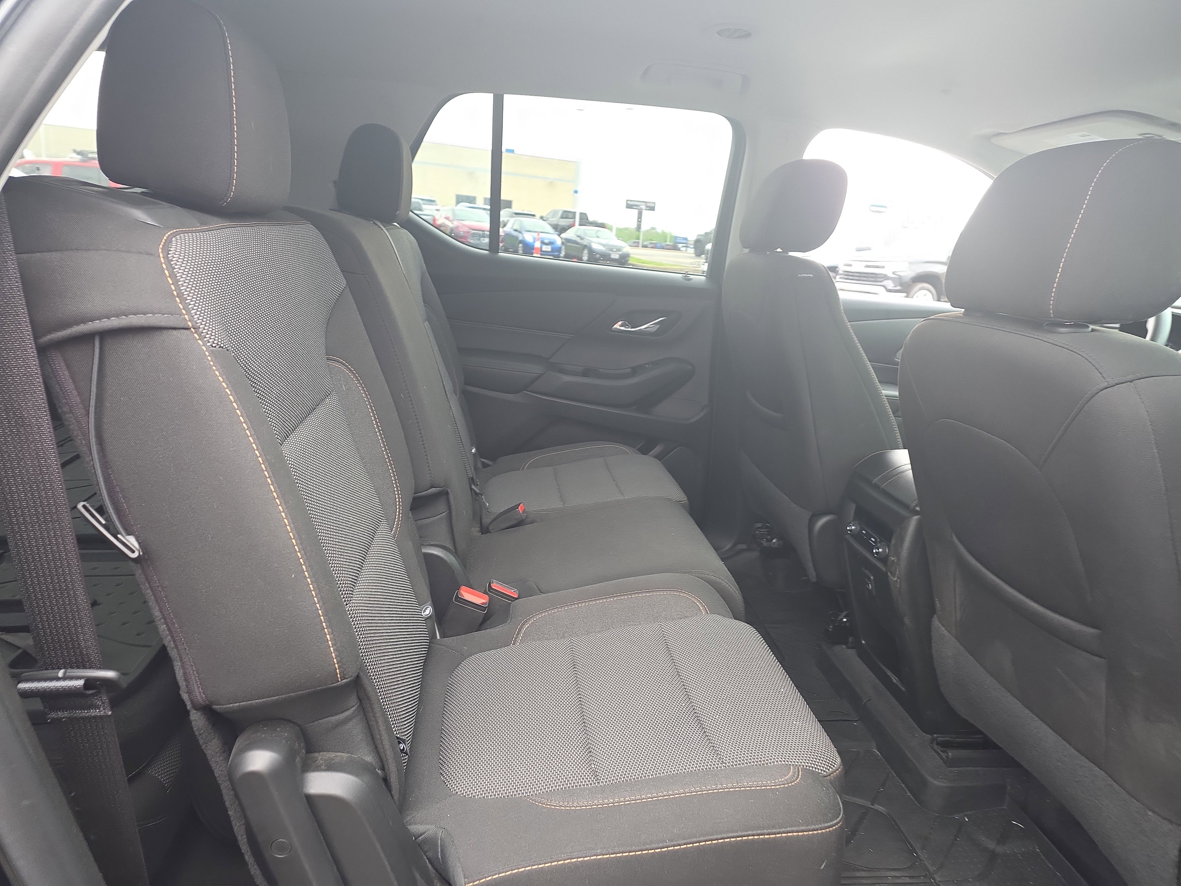 Used 2019 Chevrolet Traverse LS w/ LPO, Floor Liner Package FWD image 10