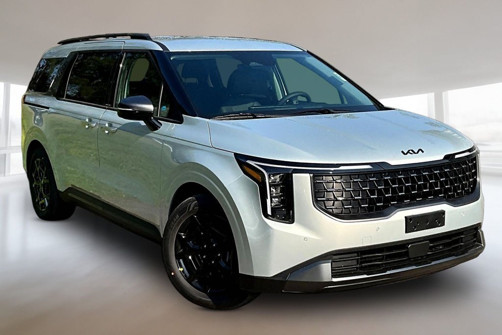 New 2027 Kia Carnival EX FWD image 2