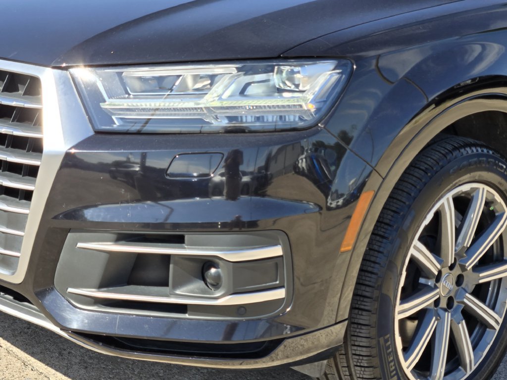 Used 2018 Audi Q7 3.0T Prestige AWD/4WD image 12