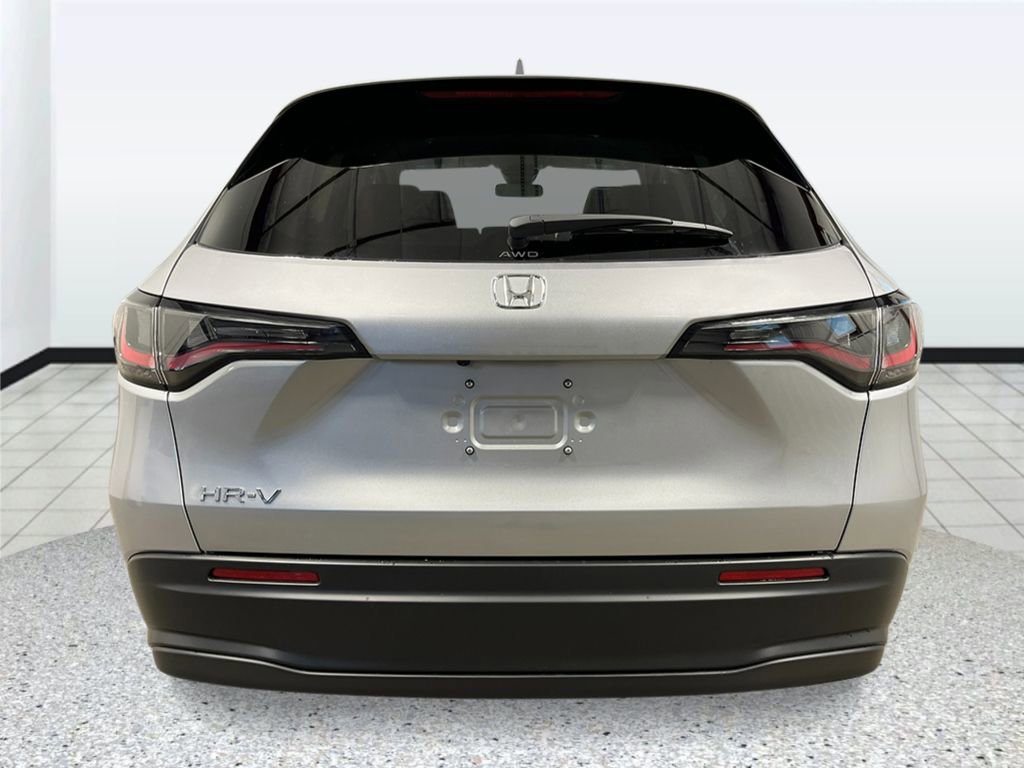 New 2027 Honda HR-V LX image 4