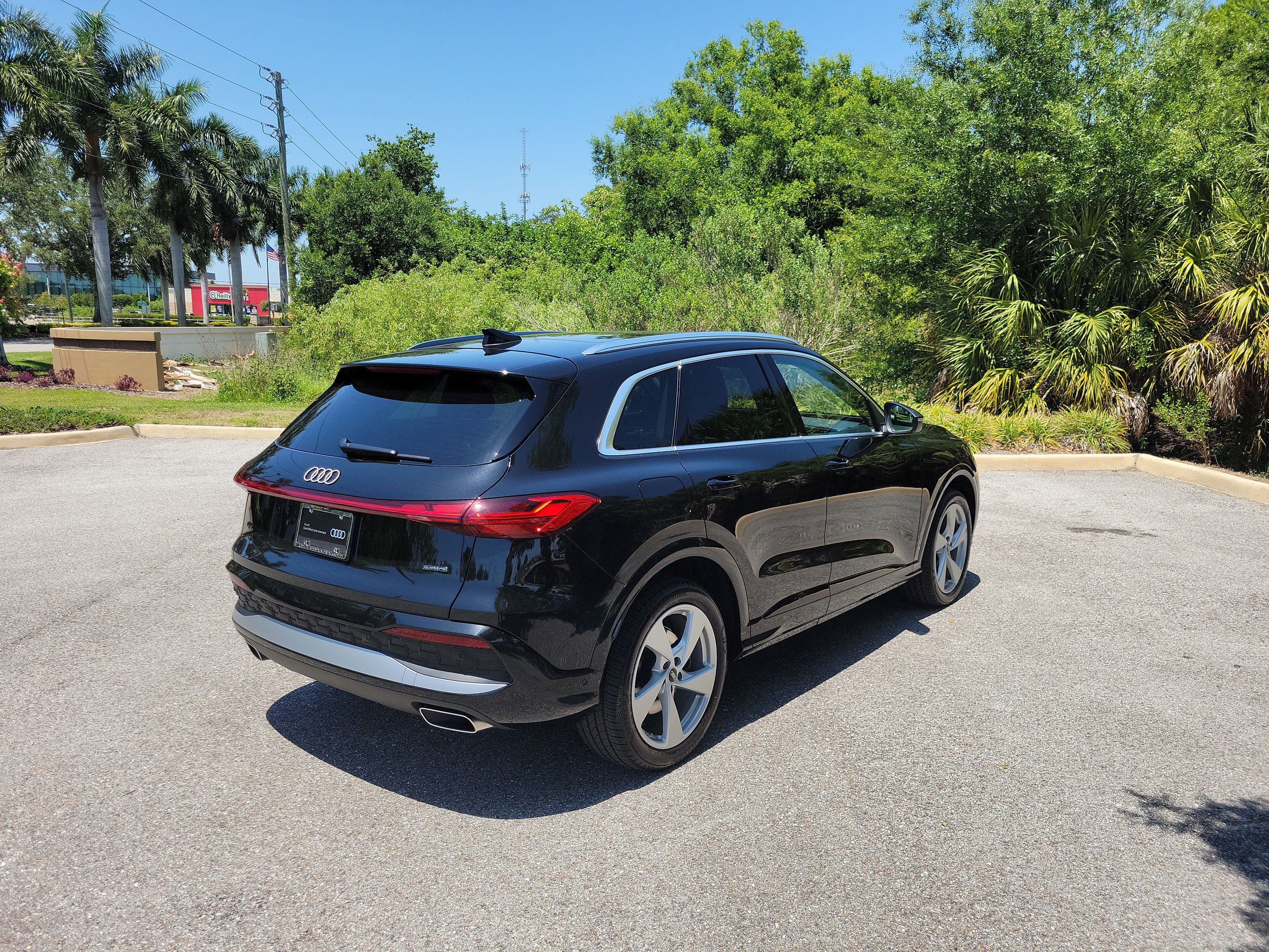 Used 2025 Audi Q5 Prestige AWD/4WD image 4