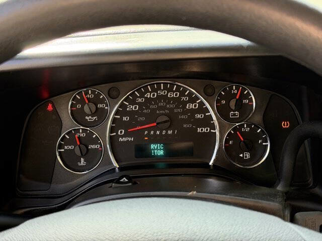 Used 2018 GMC Savana 2500 w/ Driver Convenience Package image 15