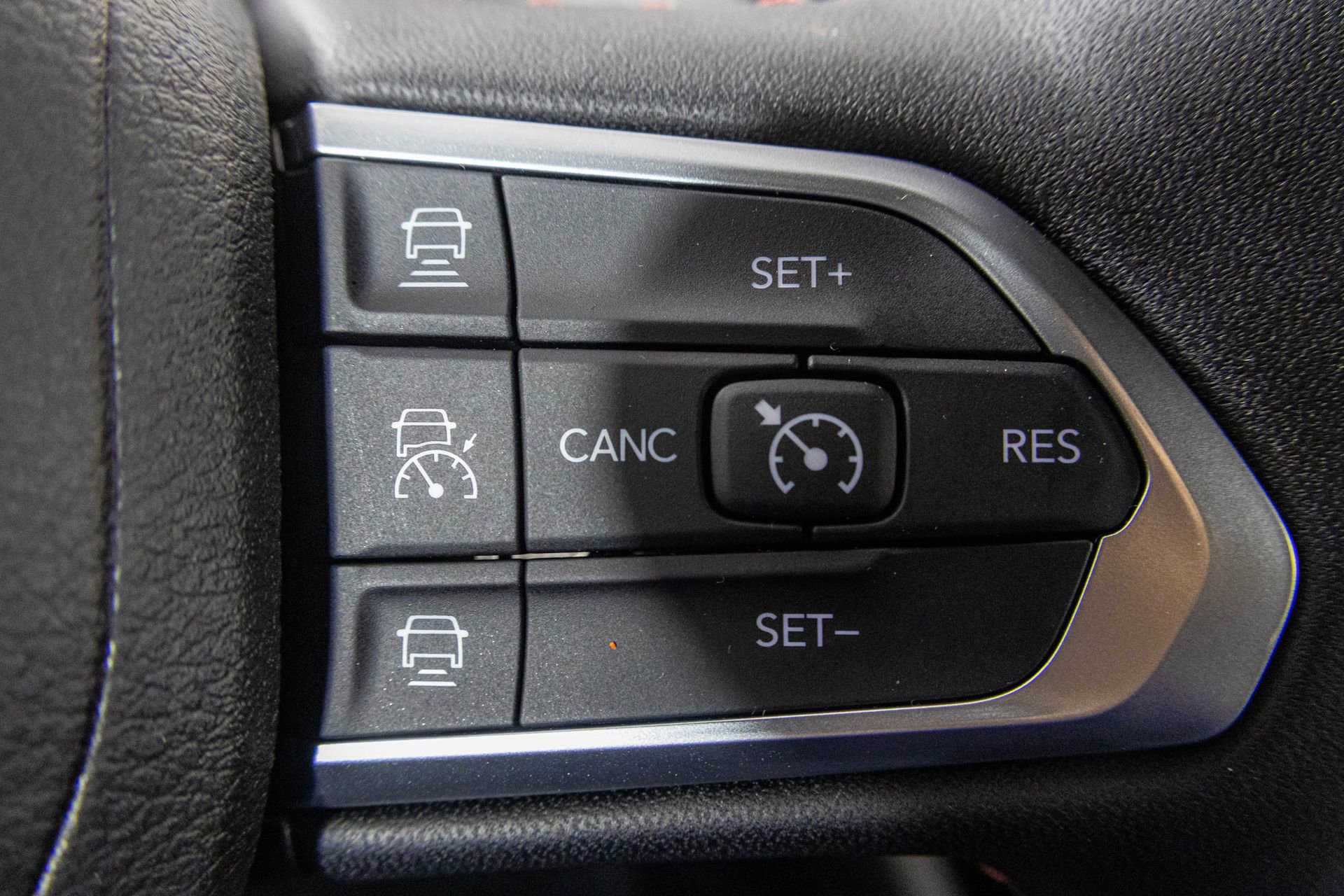 New 2026 Jeep Compass Trailhawk image 30