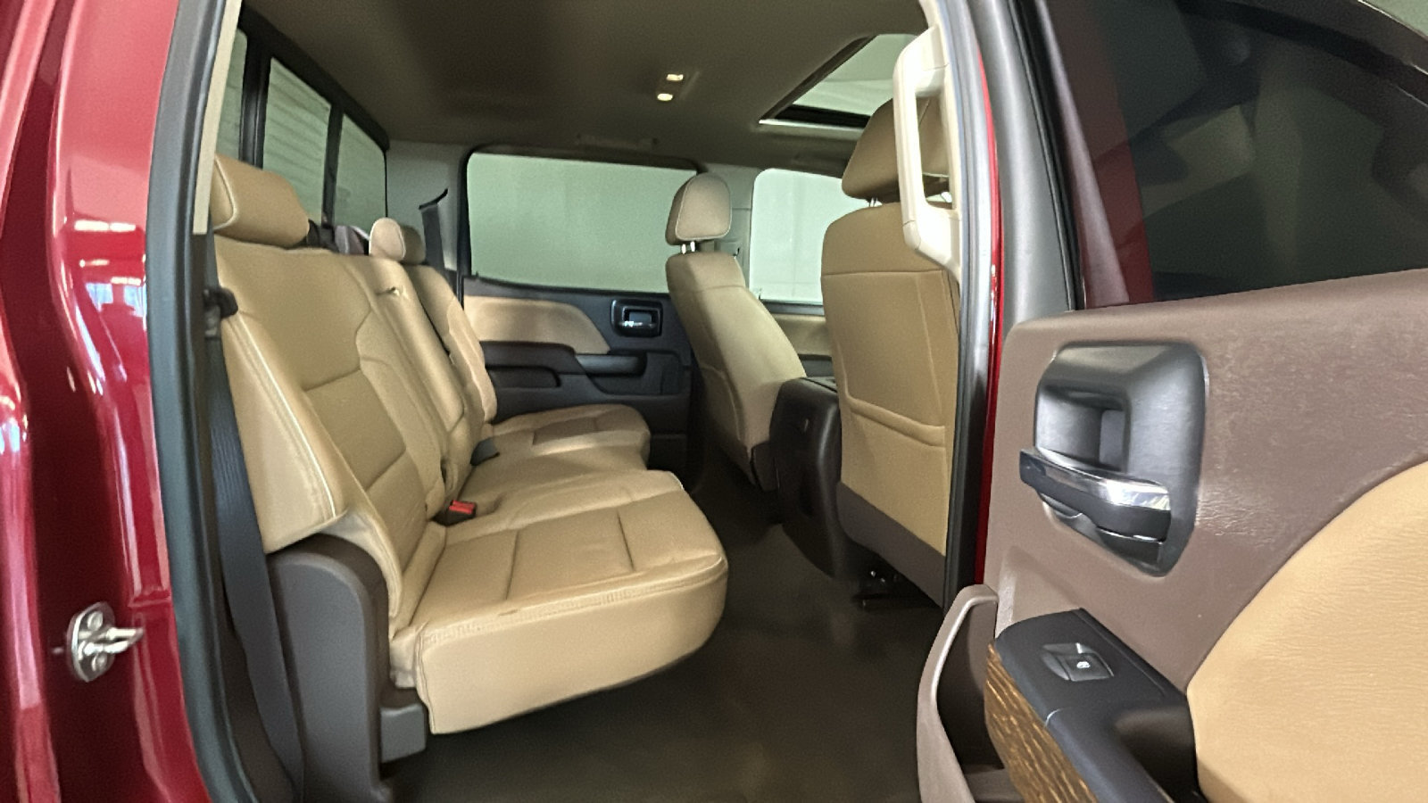 Used 2018 GMC Sierra 1500 Denali w/ Denali Ultimate Package AWD/4WD image 33