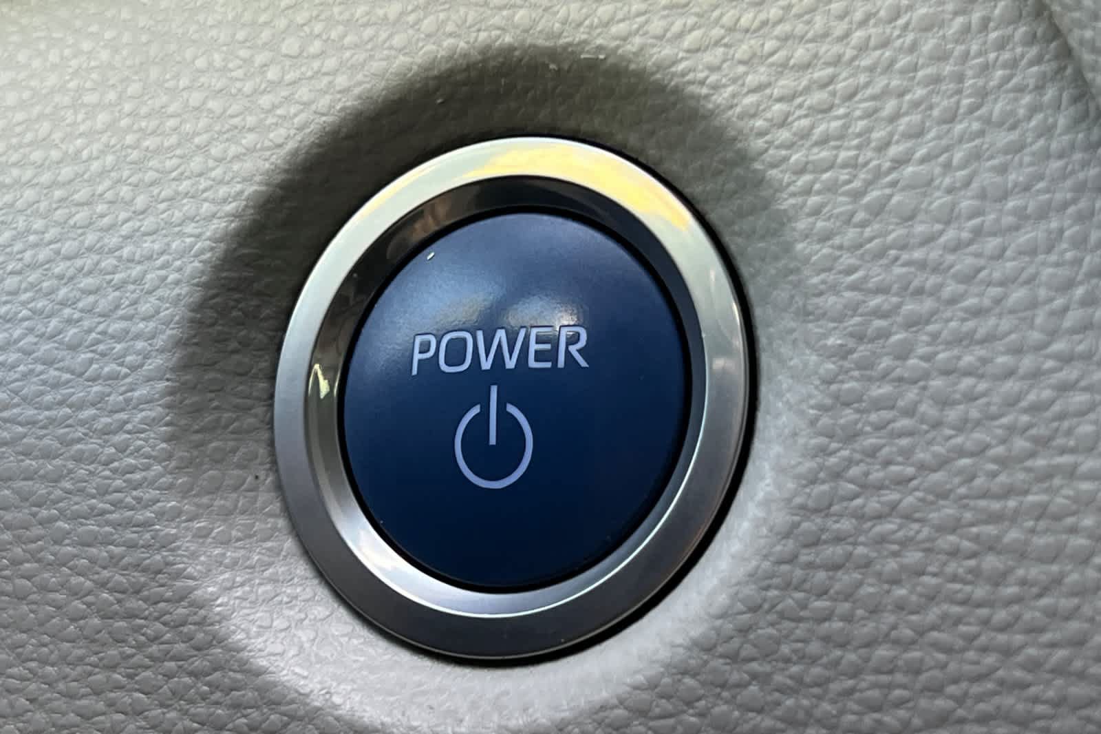Used 2021 Toyota Corolla LE FWD image 22