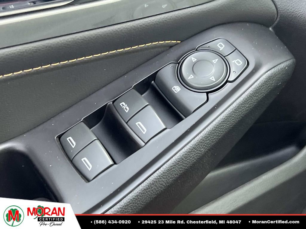 Used 2020 Chevrolet Traverse RS w/ LPO, Floor Liner Package FWD image 17