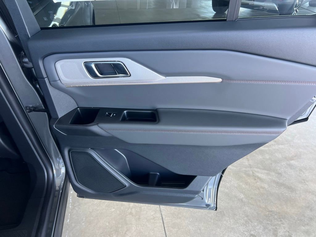 New 2026 Ford Explorer Active image 22