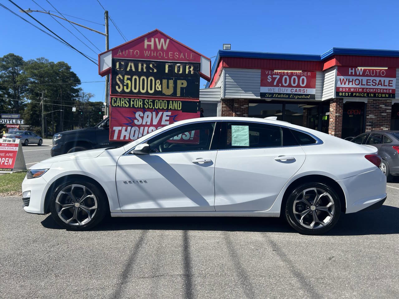 Used 2022 Chevrolet Malibu LT image 8