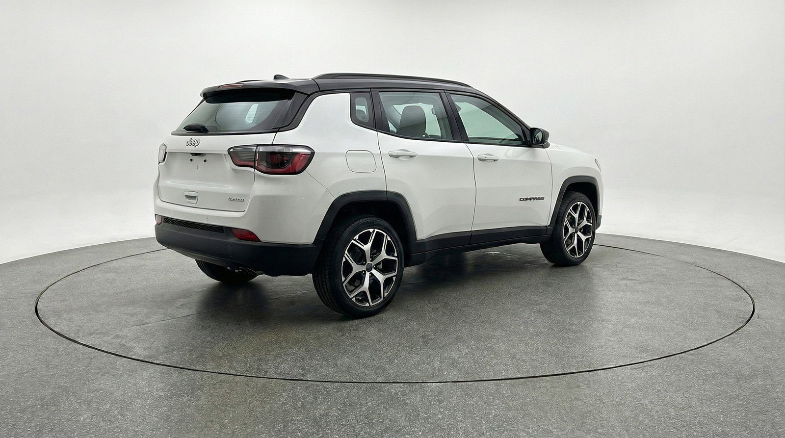 Used 2025 Jeep Compass Limited AWD/4WD image 9