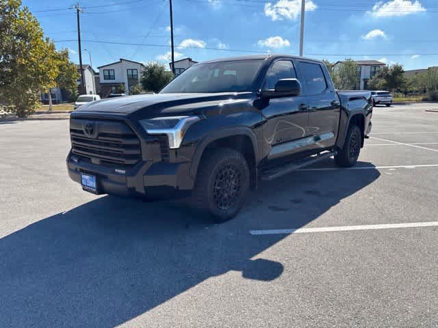Used 2025 Toyota Tundra SR5 AWD/4WD image 1