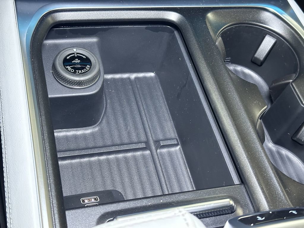 New 2026 Ford Expedition Platinum image 37