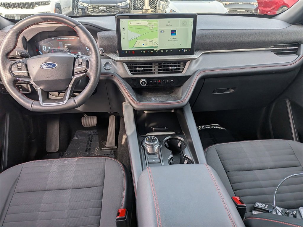 Used 2025 Ford Explorer ST-Line w/ ST-Line Street Pack image 23