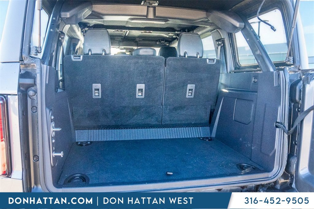 Used 2023 Ford Bronco Wildtrak image 33