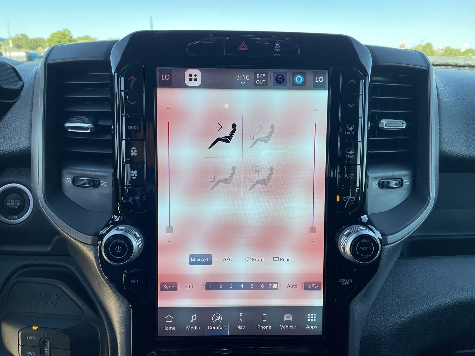 Used 2025 RAM 3500 Tradesman image 17