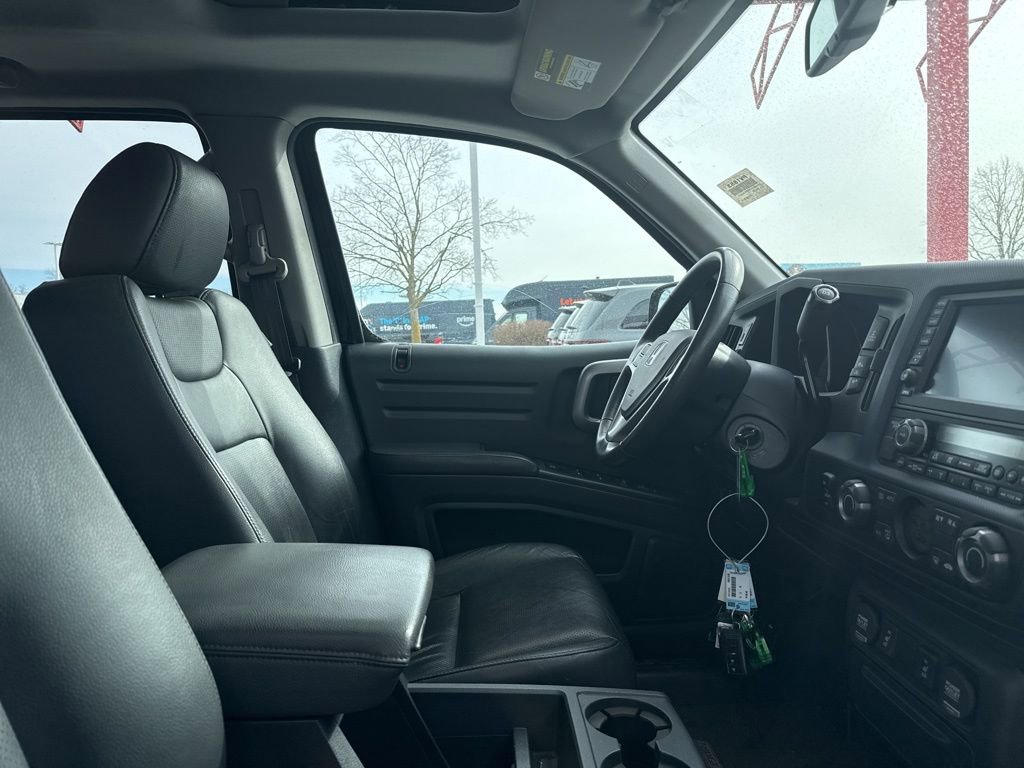 Used 2014 Honda Ridgeline SE image 31