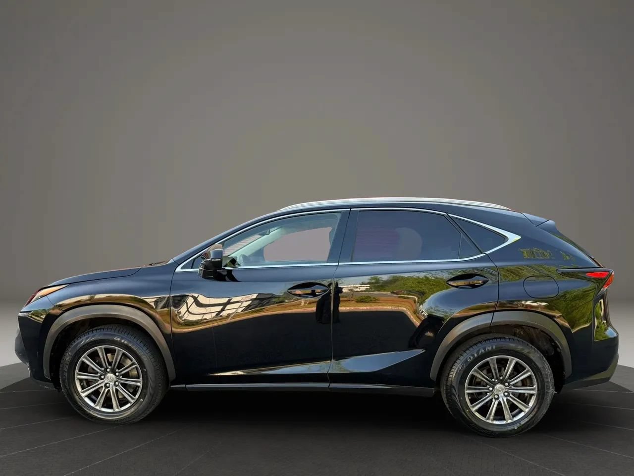 Used 2015 Lexus NX 200t FWD image 8