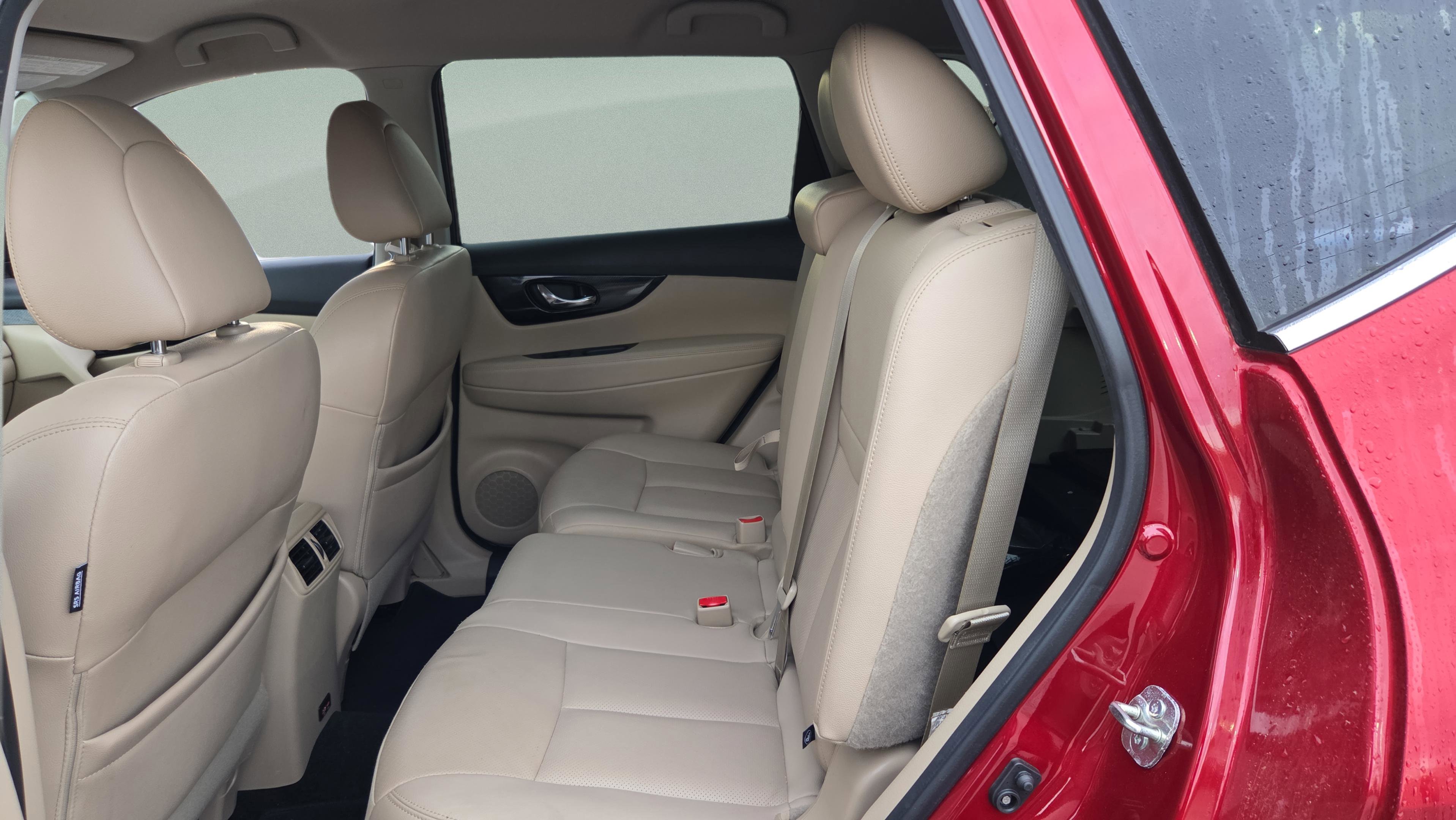 Used 2019 Nissan Rogue SL image 11