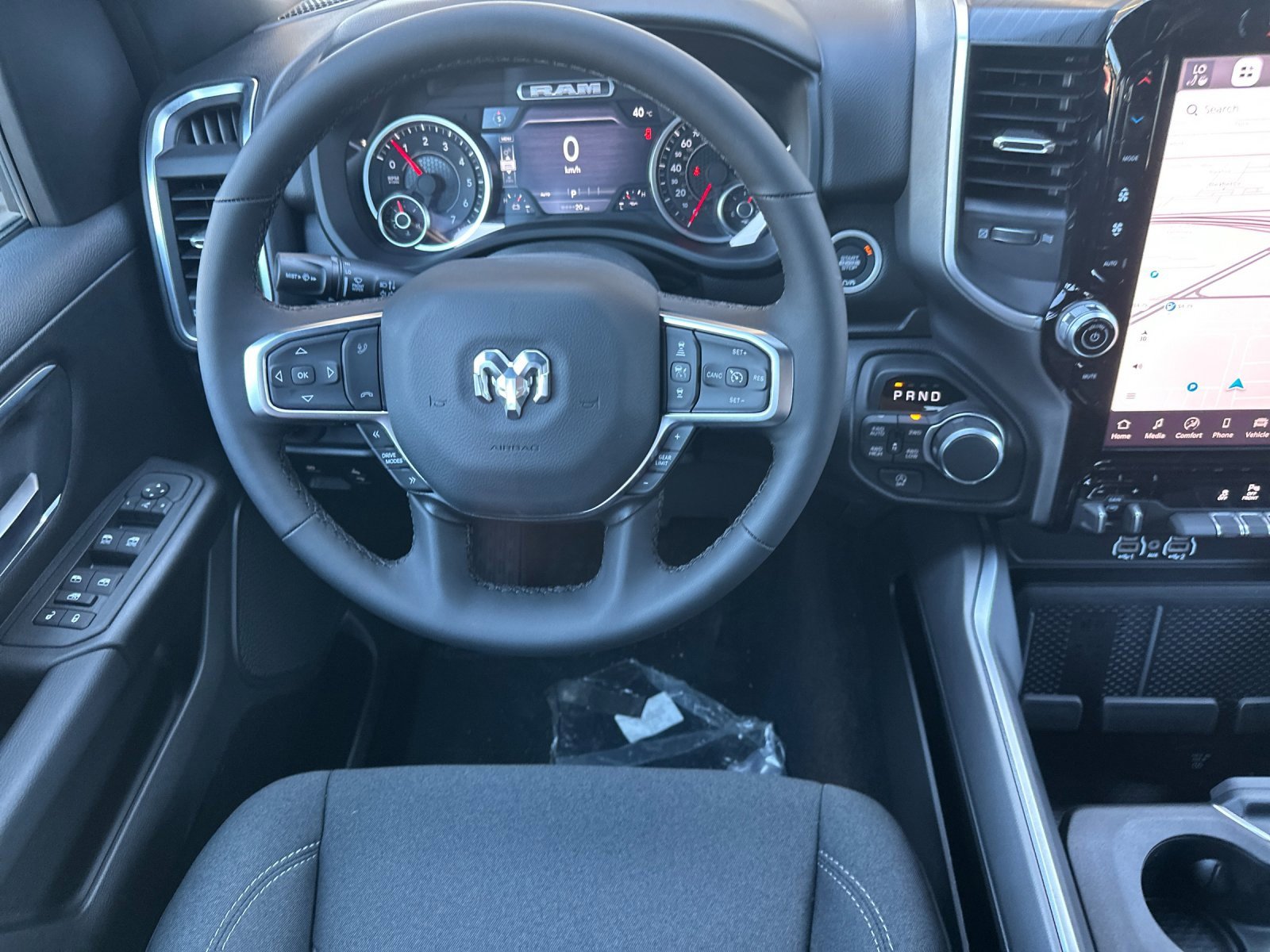 New 2026 RAM 1500 4x4 Crew Cab image 14