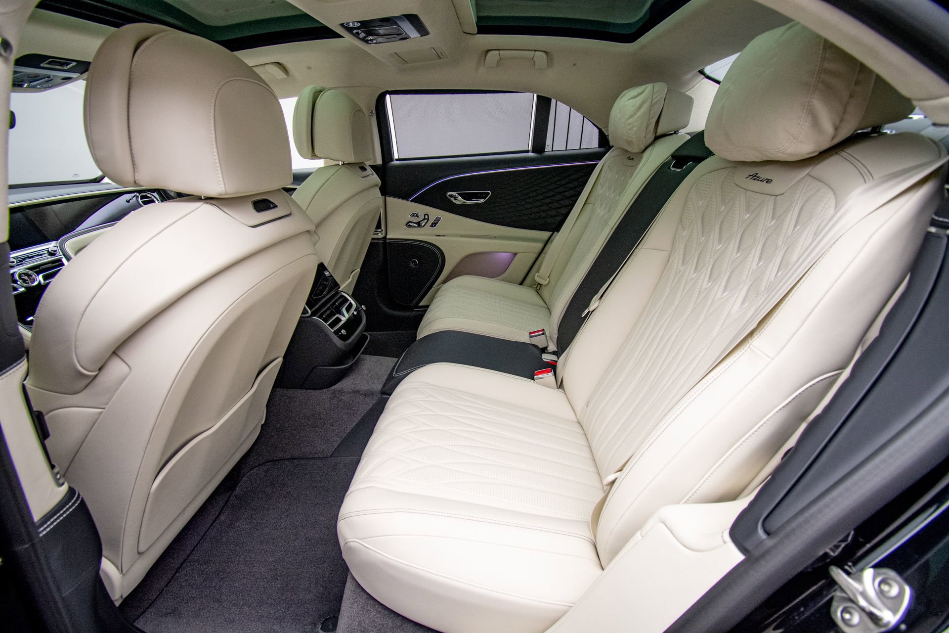 New 2026 Bentley Flying Spur Plug-In Hybrid image 32