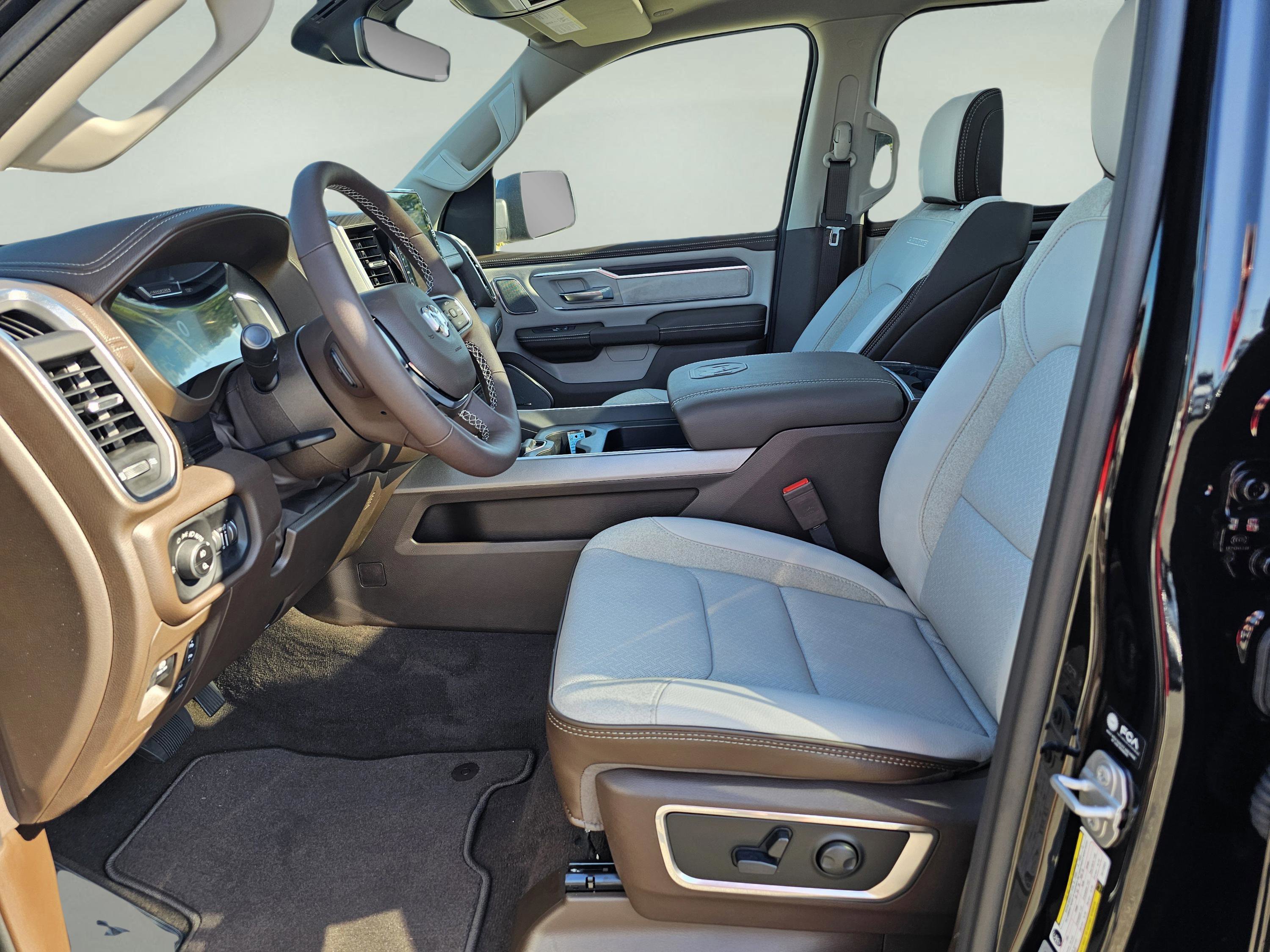 New 2026 RAM 1500 Laramie w/ Advanced Safety Group II image 17