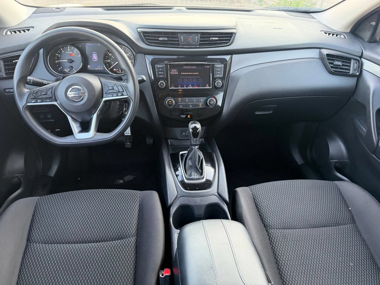 Used 2020 Nissan Rogue Sport S FWD image 8